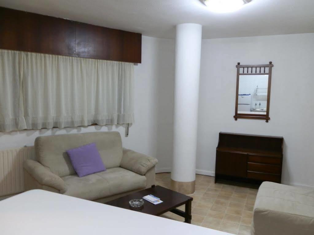 Apartamentos Turisticos Beatriz Perillo Exterior foto