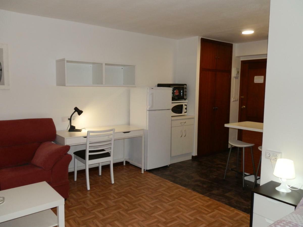 Apartamentos Turisticos Beatriz Perillo Exterior foto